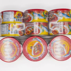 ปลาซาร์ดีนกระป๋อง 6 กระป๋อง ในซอสแกงชูชิแบบไทย